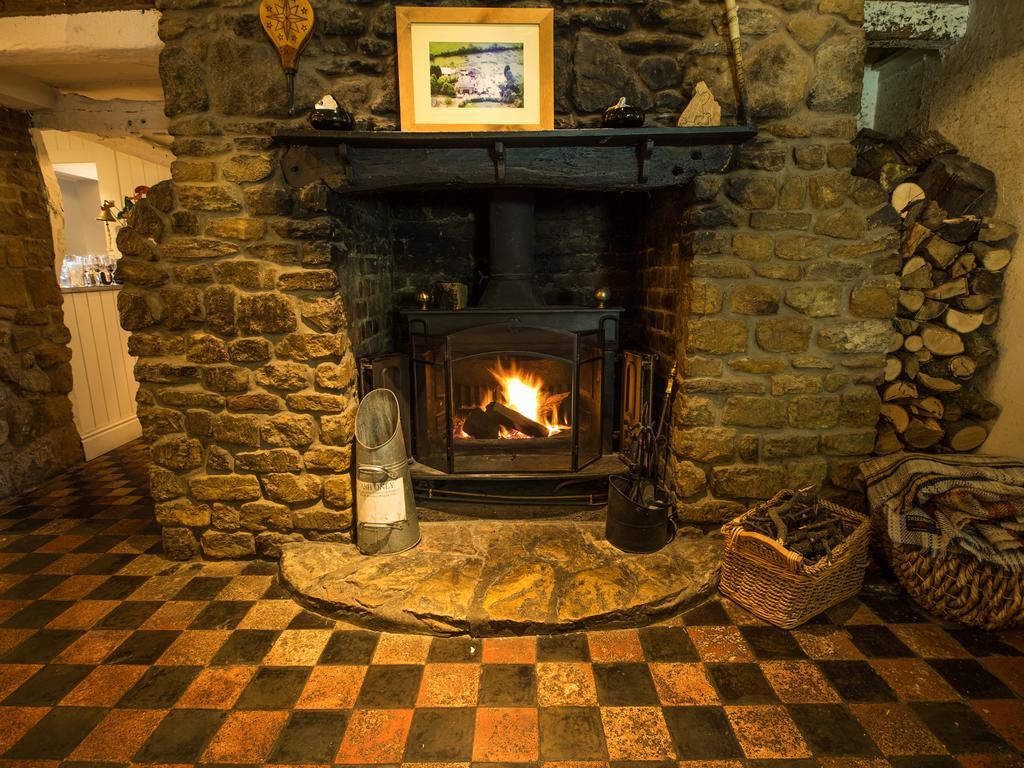 The Olde Coach House Inn Ashby Saint Ledgers Exterior foto
